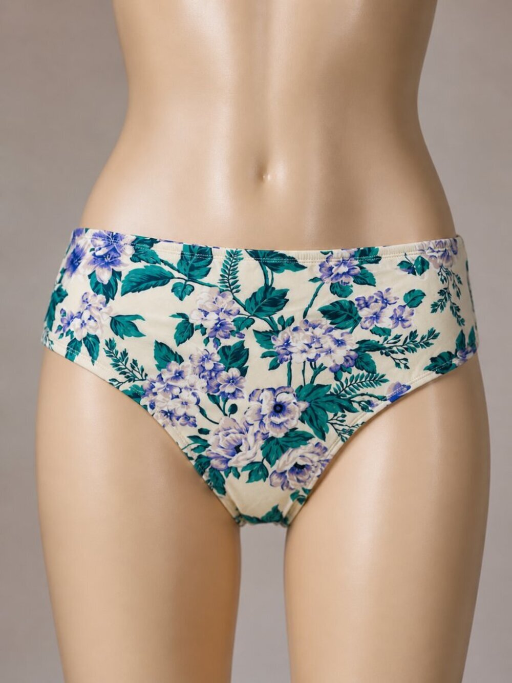 3/$20 Bundle •Time and Tru High Waisted Bikini Bottom Floral XL Cream